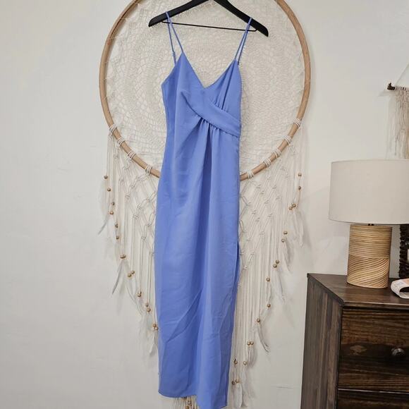 NWT NBD Saanvi Gown in Periwinkle Blue - Picture 5 of 10
